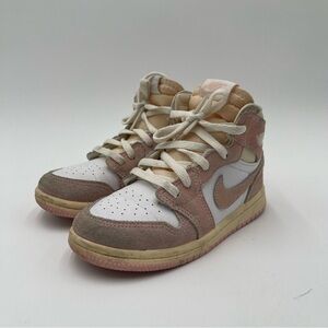 Nike Air Jordan 1 Retro High OG Athletic Shoes ‘Washed Pink’ FD2598 600 Kids 10C